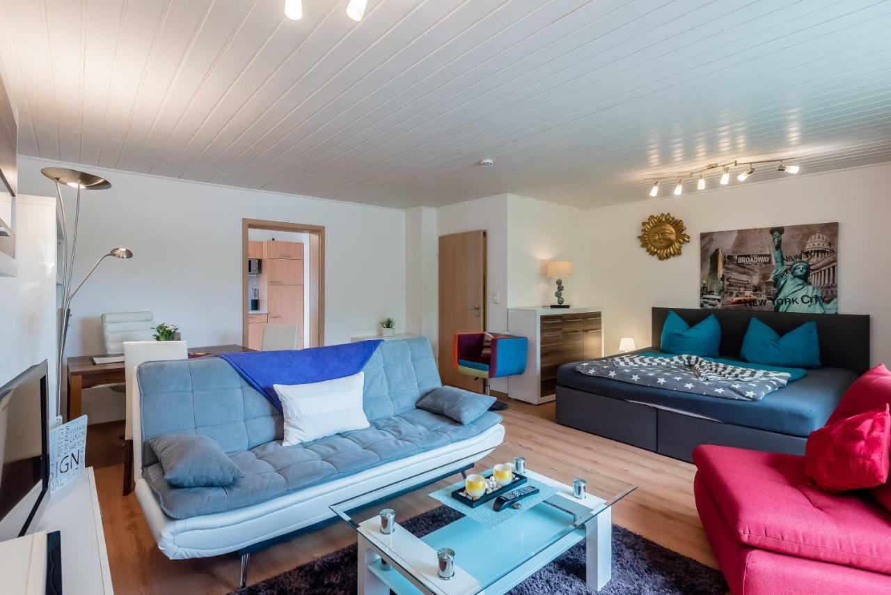 Apartmenthaus Am Erlbach Buch am Erlbach Bagian luar foto