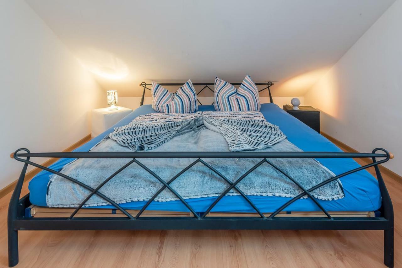 Apartmenthaus Am Erlbach Buch am Erlbach Bagian luar foto
