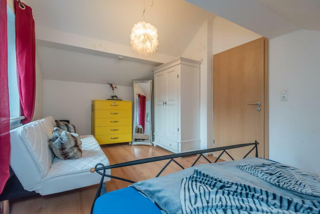 Apartmenthaus Am Erlbach Buch am Erlbach Bagian luar foto